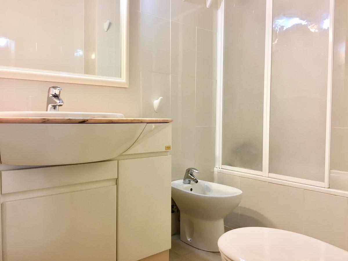 Book Mercurio Salou Apartment Bagian luar foto