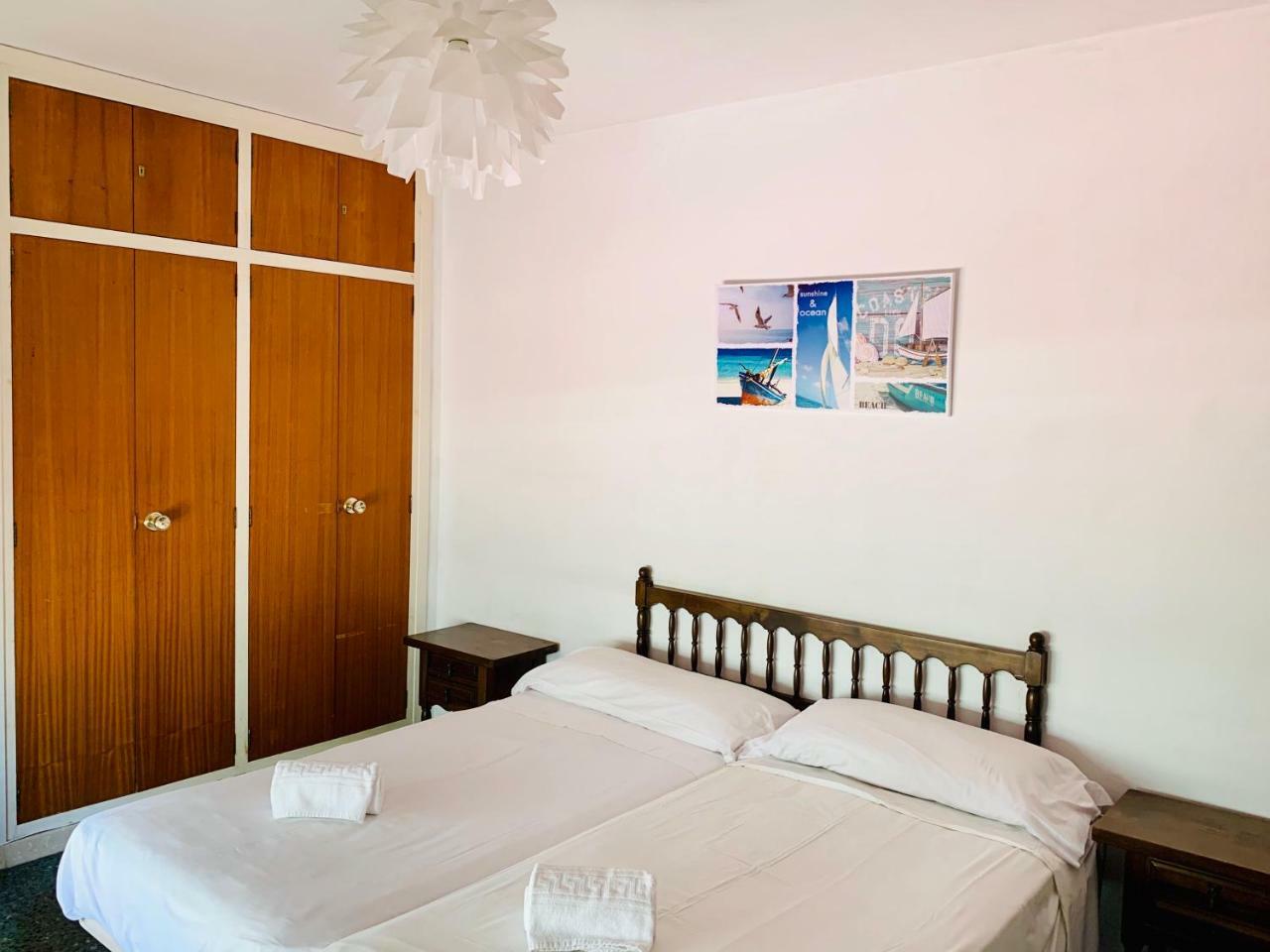 Book Mercurio Salou Apartment Bagian luar foto